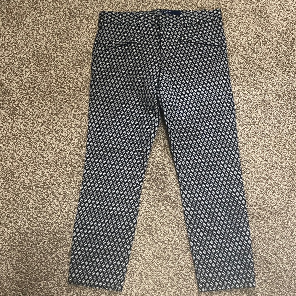Gap 8P back & white pants
